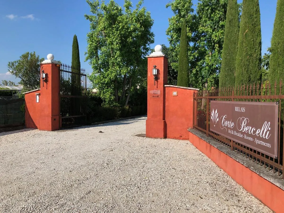فاليجيو سول مينشيو Relais Corte Bercelli 0*, فاليجيو سول مينشيو