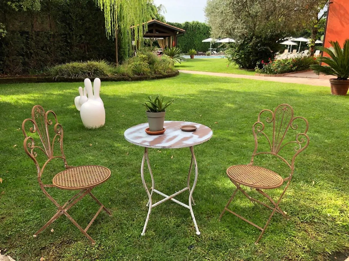 Relais Corte Bercelli Valeggio sul Mincio 0*,  Włochy