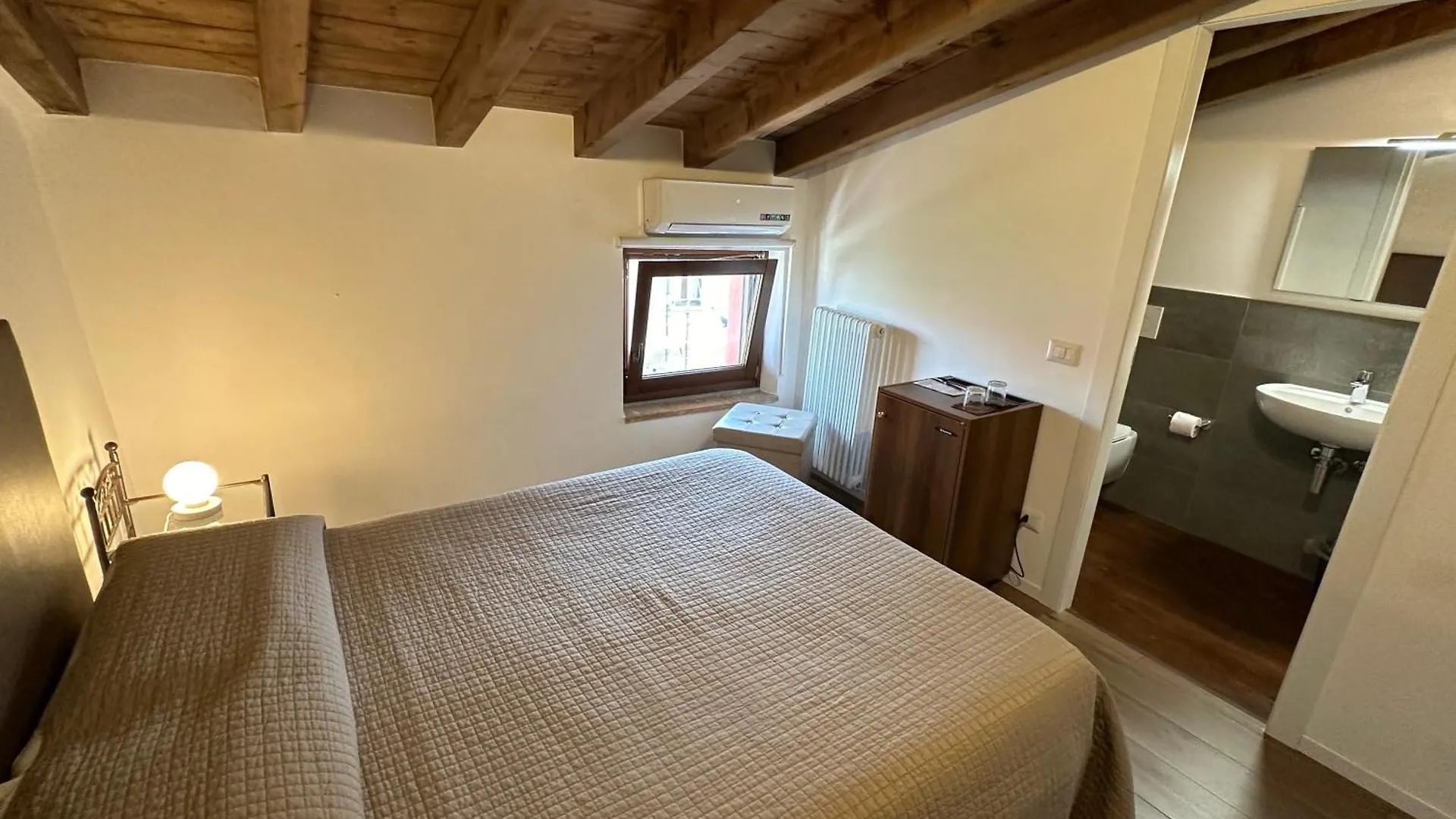 فاليجيو سول مينشيو Relais Corte Bercelli فندق مبيت وإفطار