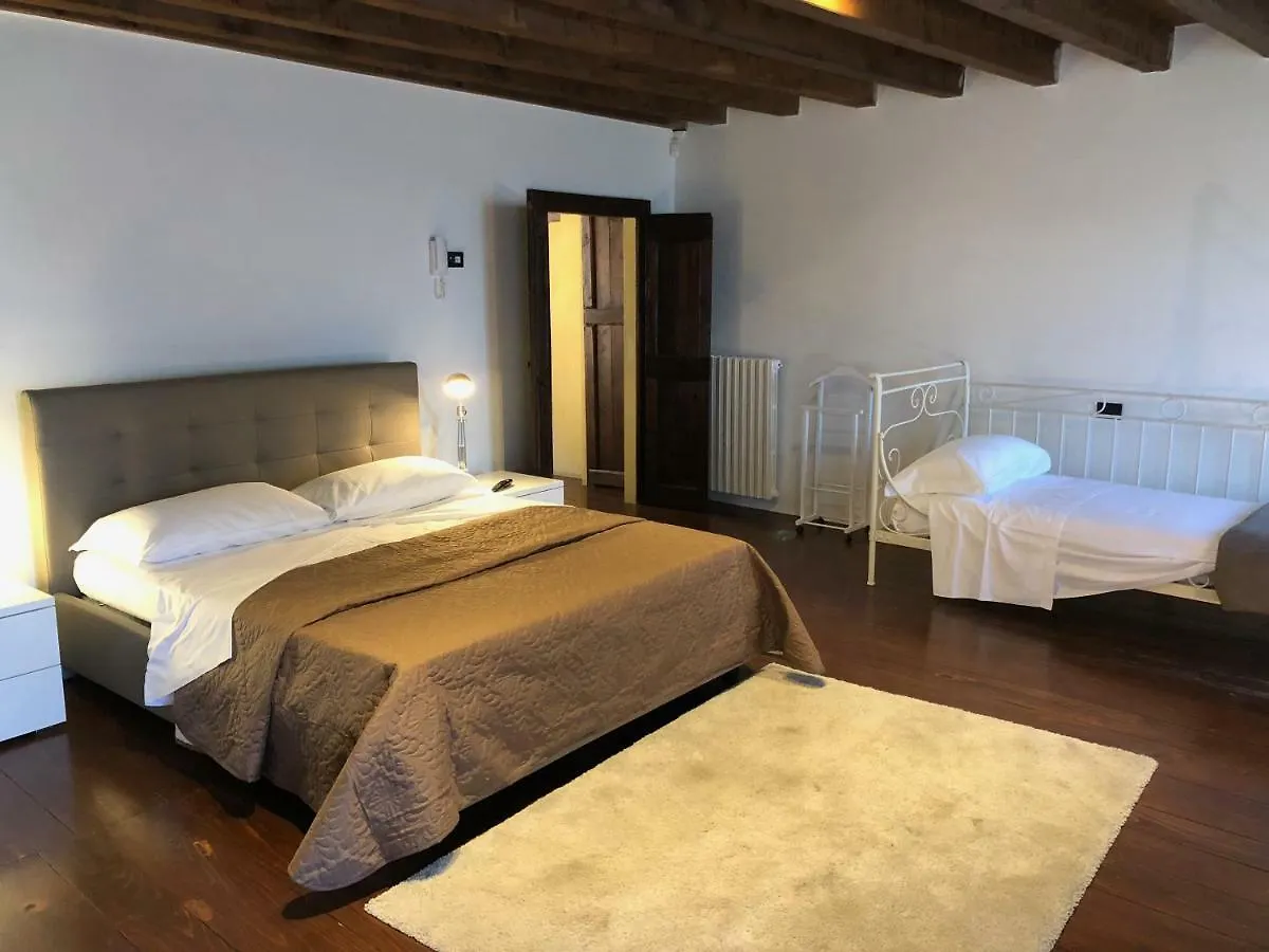 فاليجيو سول مينشيو Relais Corte Bercelli فاليجيو سول مينشيو