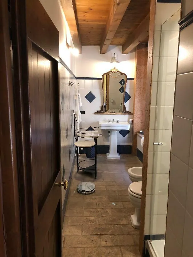 فاليجيو سول مينشيو Relais Corte Bercelli إيطاليا
