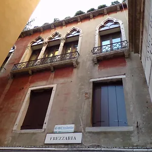 https://casa-venier.hotelslidodijesolo.com