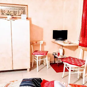 Peschi In Fiore Bed & Breakfast