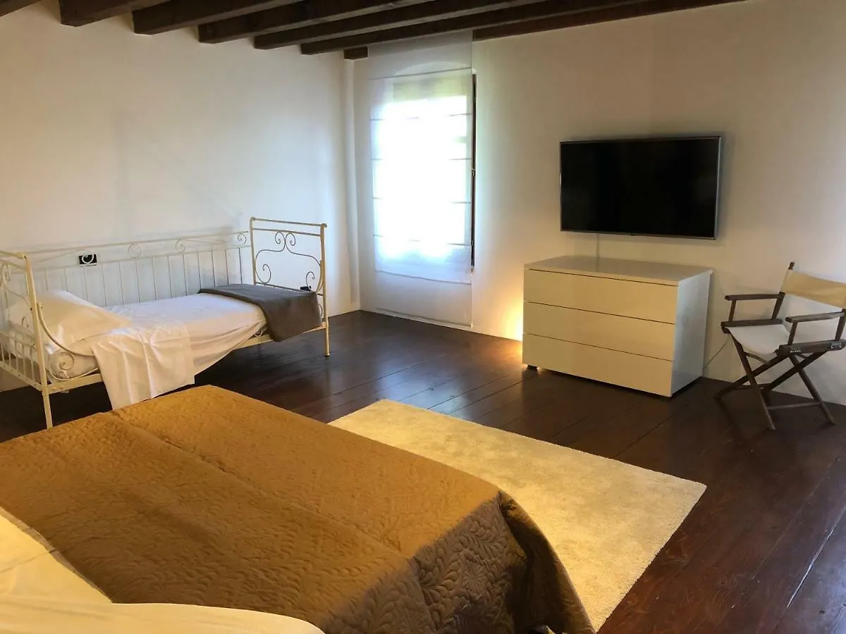 Bed & Breakfast Relais Corte Bercelli Valeggio sul Mincio Italië